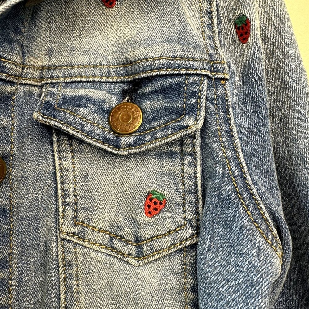 MADEWELL CREWCUTS Strawberry Jean Jacket Girls 8 Denim Embroidered Strawberries - Picture 4 of 9